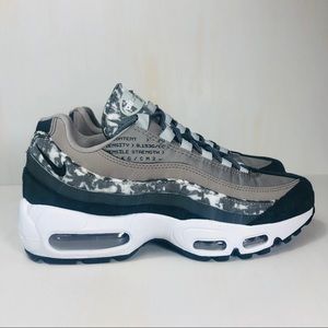 New Nike Air Max 95 SE Enigma Stone Camo Size 7.5